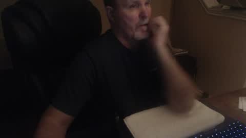 Gunslinger0609 online show from June 16, 4:04 am