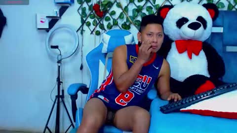 Hakim online show from December 5, 6:26 pm