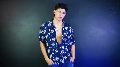 Guts online show from November 18, 6:22 pm