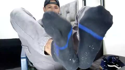 Snapshot of guykarim chatting on January 18, 3:13 am karim online show from January 18, 3:13 am