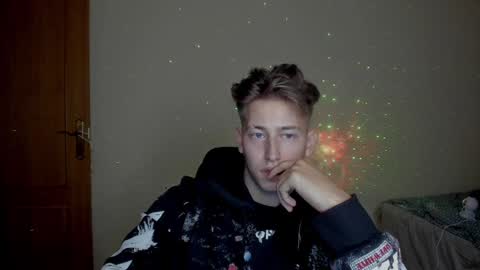 Oliver online show from January 24, 9:05 pm