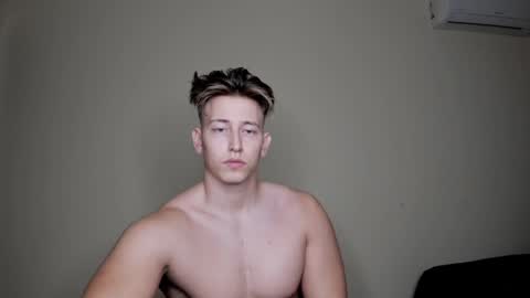 Oliver online show from December 28, 6:29 pm