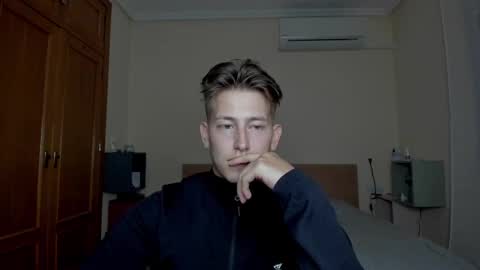 Oliver online show from March 12, 7:59 pm