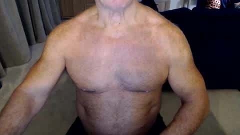 Snapshot of gymguyuk28 chatting on December 4, 7:23 pm Gymguy online show from December 4, 7:23 pm