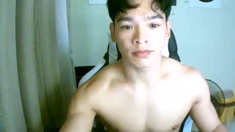 AJ online show from April 1, 9:00 am