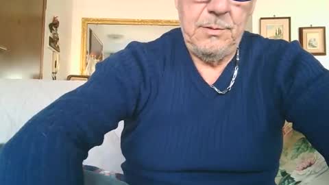 gyrdy online show from March 9, 1:37 pm