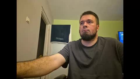 hairy_guy007 online show from December 21, 10:19 pm