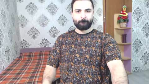 Hairy Tyler online show from January 17, 3:34 am