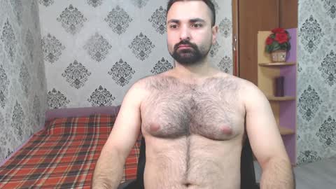 Hairy Tyler online show from December 20, 2:08 am
