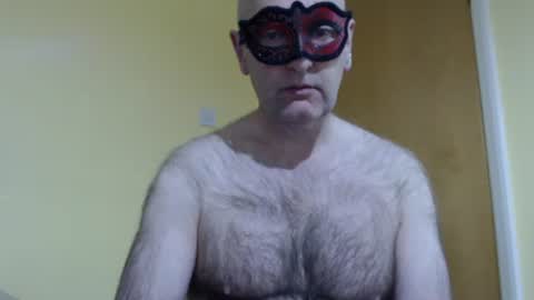 Hairy male online show from November 30, 7:43 am