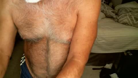 Hairy pecs online show from April 8, 7:08 am