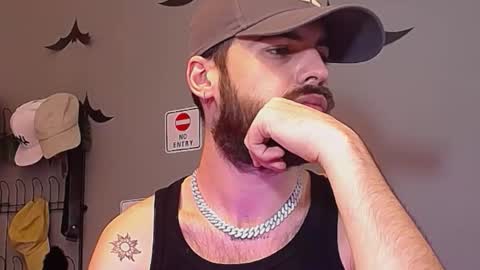 HairyRobXxX online show from February 9, 4:28 am