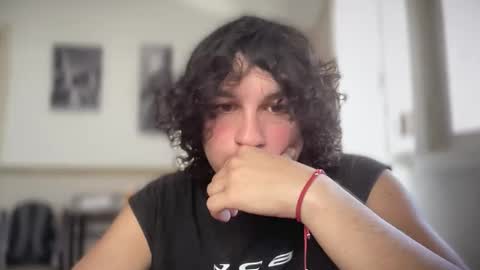 halfblood18 online show from December 21, 5:21 pm