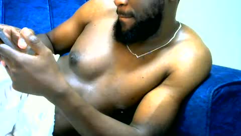 handsome king online show from June 18, 8:05 am