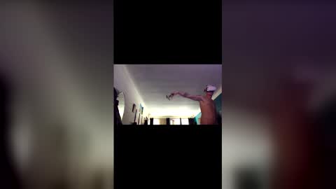 handsomerob42 online show from November 28, 7:05 pm