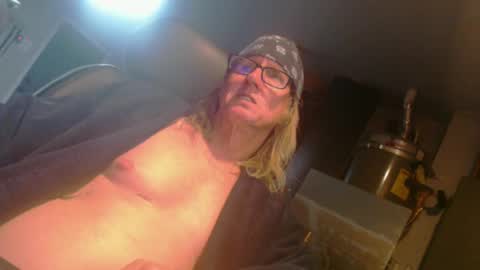 Handystudman online show from February 4, 11:27 am