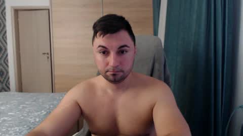 HankMalone online show from January 3, 6:14 pm