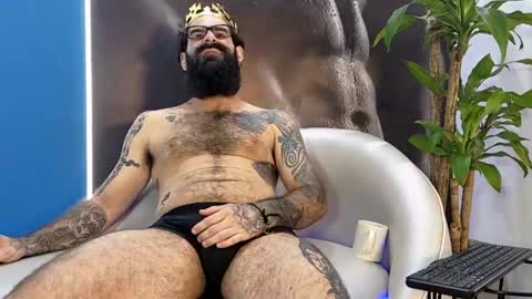 haraldsmed0 online show from April 23, 1:57 pm