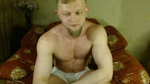 Snapshot of hardandripped chatting on December 9, 4:12 am Valentino Hard online show from December 9, 4:12 am