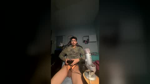 harddmikee online show from June 25, 5:12 am