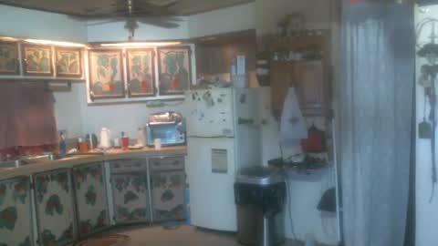 john nobles online show from December 21, 1:15 am