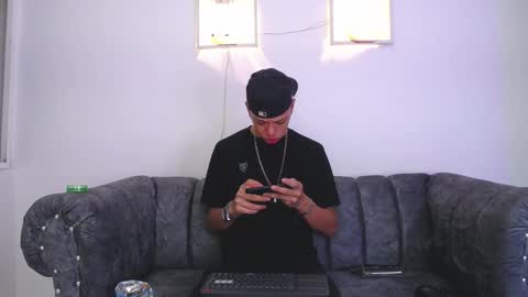 Harry online show from February 12, 1:41 am