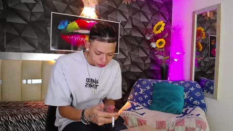 Harry online show from January 4, 12:48 am