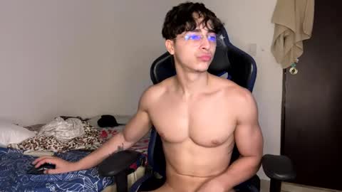 harry_p01 online show from September 22, 3:33 pm