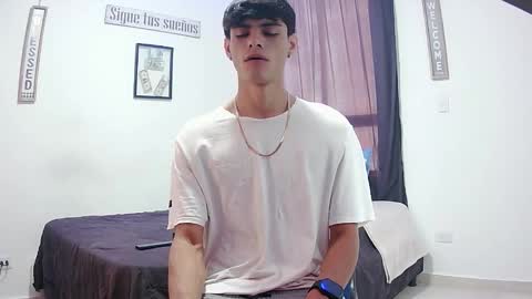 harry thomson online show from November 26, 6:33 pm