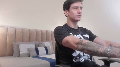 Harry Jones online show from January 30, 6:00 pm