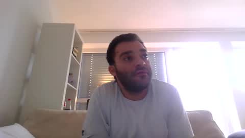 Snapshot of hash420 chatting on February 3, 1:19 pm hash420 online show from February 3, 1:19 pm