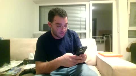 Snapshot of hash420 chatting on January 25, 7:39 pm hash420 online show from January 25, 7:39 pm