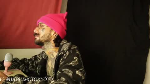 More content   2   online show from February 20, 1:25 am