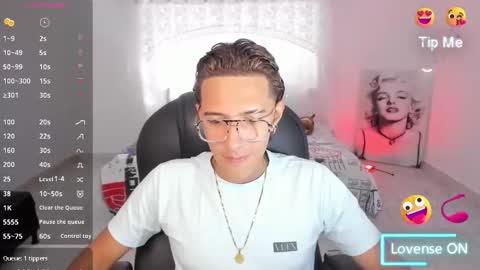 Hayen Boy online show from November 29, 7:16 pm