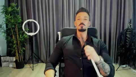 HaydenSpears online show from April 1, 1:41 pm