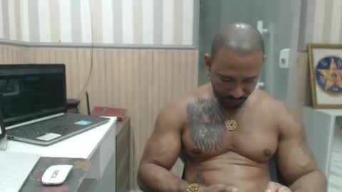 hebertgomes online show from January 13, 5:28 pm