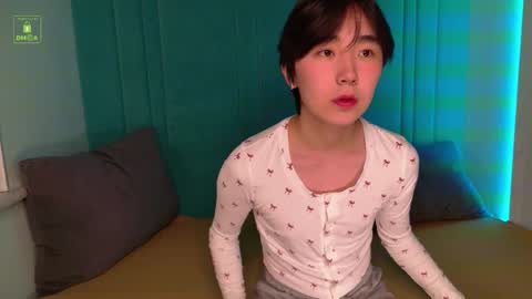 HEEJIN online show from November 9, 8:46 pm