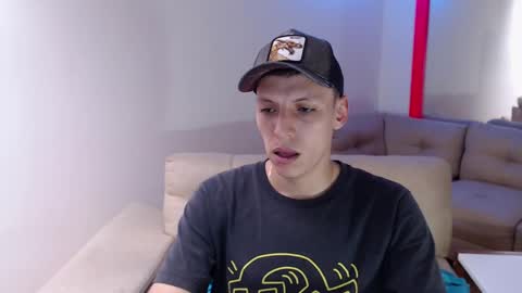 hefesto_69 online show from March 5, 7:39 pm