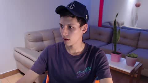 hefesto_69 online show from December 11, 6:48 pm