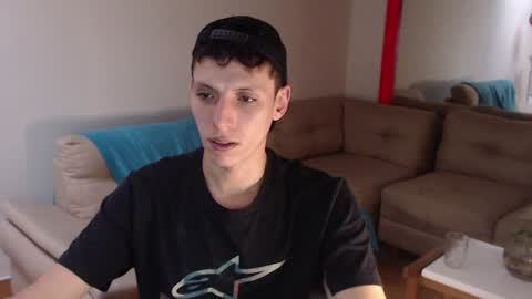 hefesto_69 online show from January 3, 9:47 pm