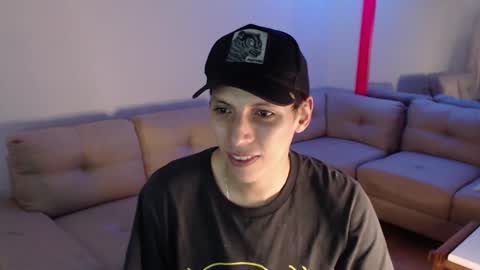 hefesto_69 online show from December 19, 10:21 pm