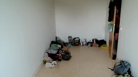 Snapshot of hei_69 chatting on September 10, 2:05 pm hei_69 online show from September 10, 2:05 pm