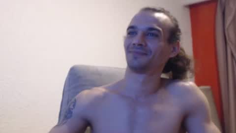 heilanubis online show from March 7, 2:09 am