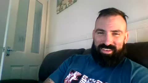 Snapshot of hellobunbunx0 chatting on February 15, 4:12 pm hellobunbunx0 online show from February 15, 4:12 pm