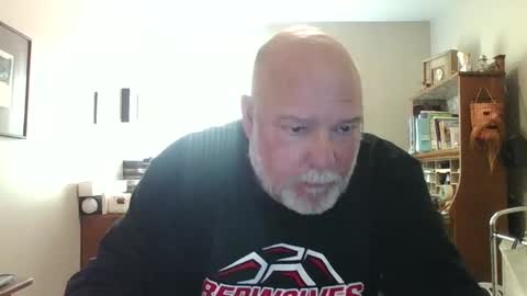 Snapshot of helloforfun111 chatting on October 5, 1:59 pm helloforfun111 online show from October 5, 1:59 pm