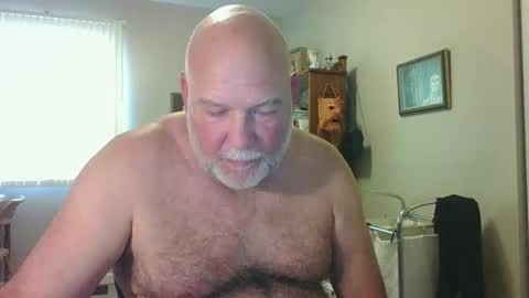 Snapshot of helloforfun111 chatting on September 21, 3:23 pm helloforfun111 online show from September 21, 3:23 pm