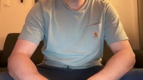 hellohowareyou66 online show from December 15, 6:10 am