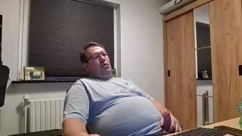 henrikrp1971 online show from February 7, 9:20 pm