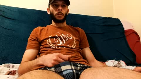 HenryAxe online show from February 8, 10:40 pm