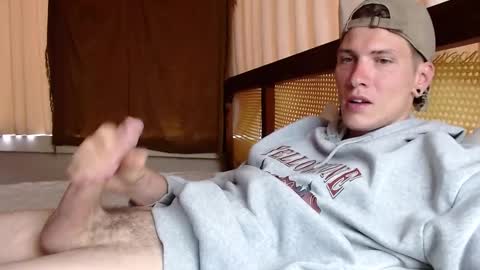 Snapshot of hercules__ chatting on March 3, 1:17 am Gregblonde Alextattoo online show from March 3, 1:17 am